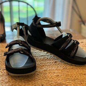 Teva Midform Imperial Women Sandals Size 9‎ Double Black Diamond Platform